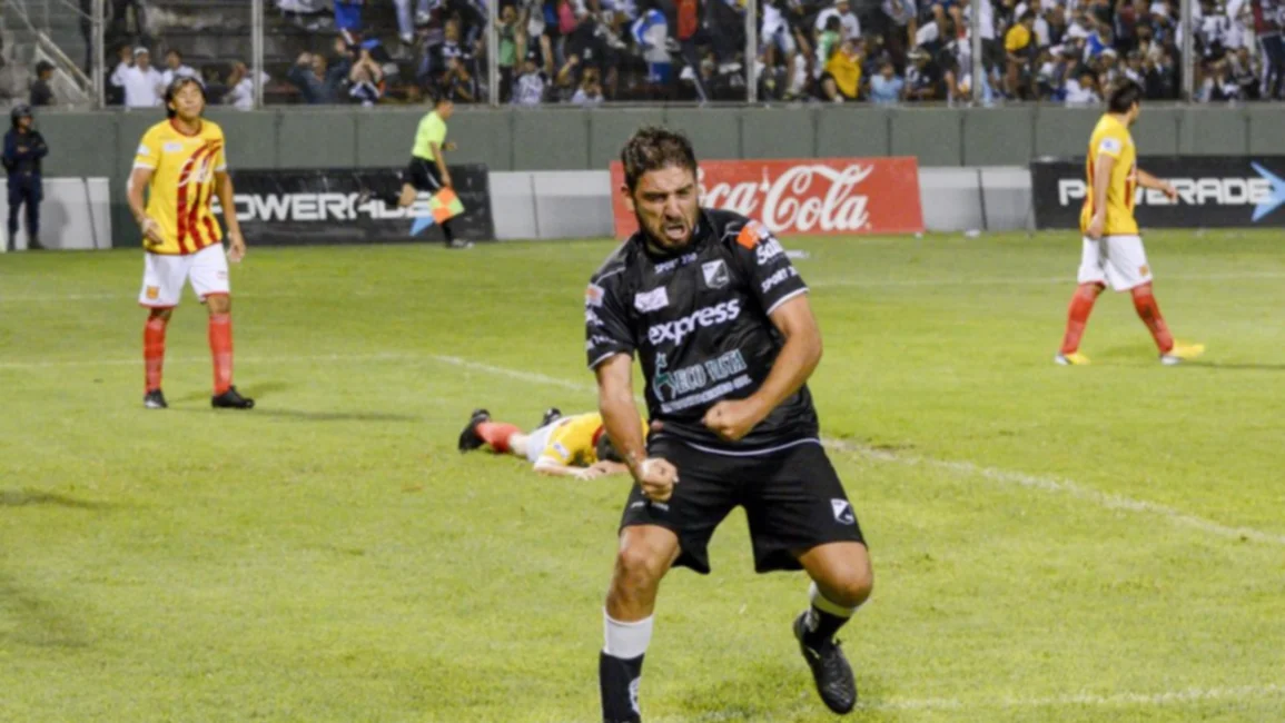 Ganate dos entradas para ver la revancha de Central y Mitre