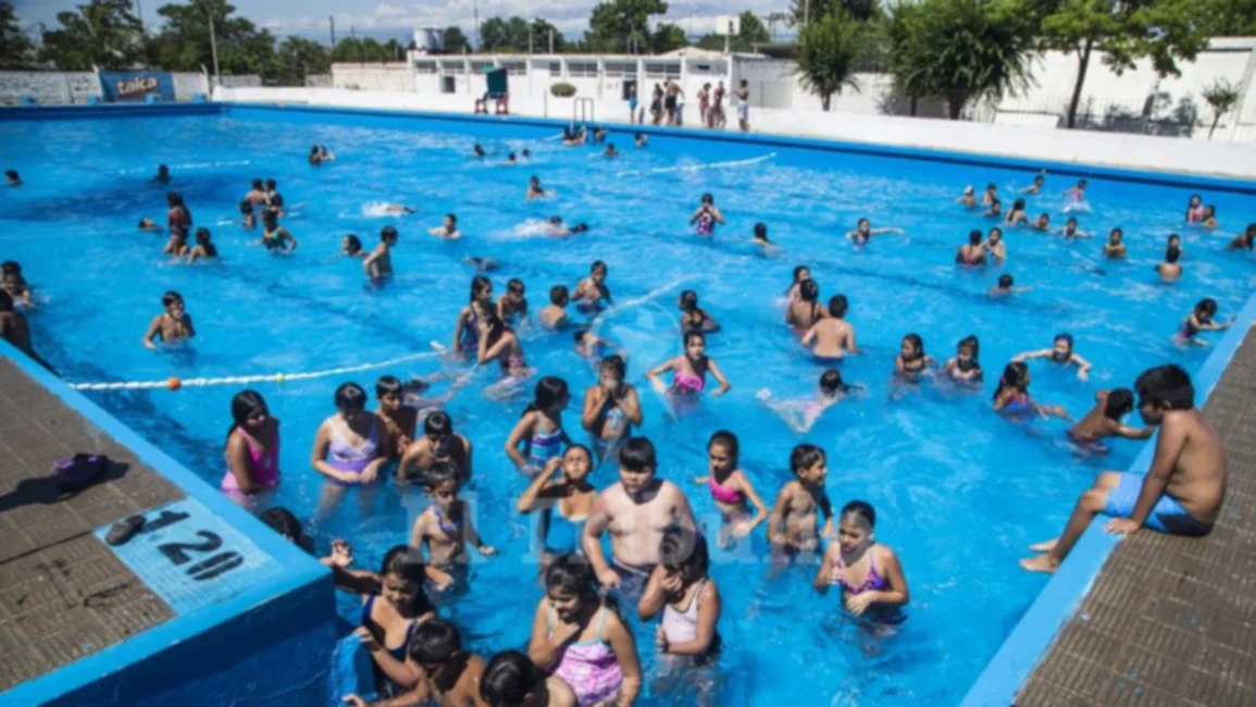 Chicos y grandes disfrutan en las colonias de vacaciones inclusivas