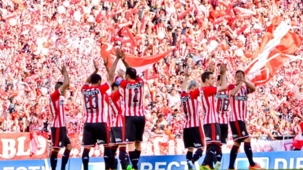 Clubes acordaron no contratar jugadores que queden libres por deudas de AFA