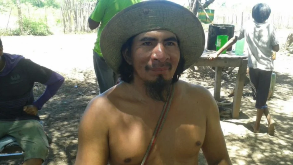 Aborígenes wichis reclaman la devolución de 17 rollos de madera que les secuestraron