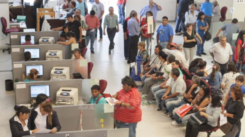 Más de 250 mil personas hicieron trámites a la tarde