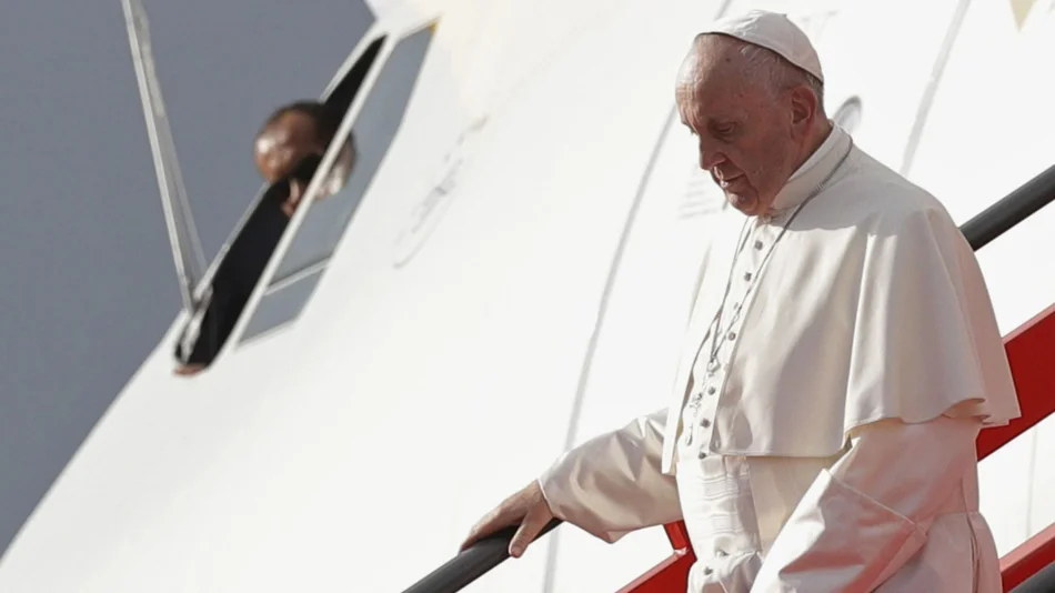 Francisco llega  a Chile en medio de ataques a la  Iglesia 