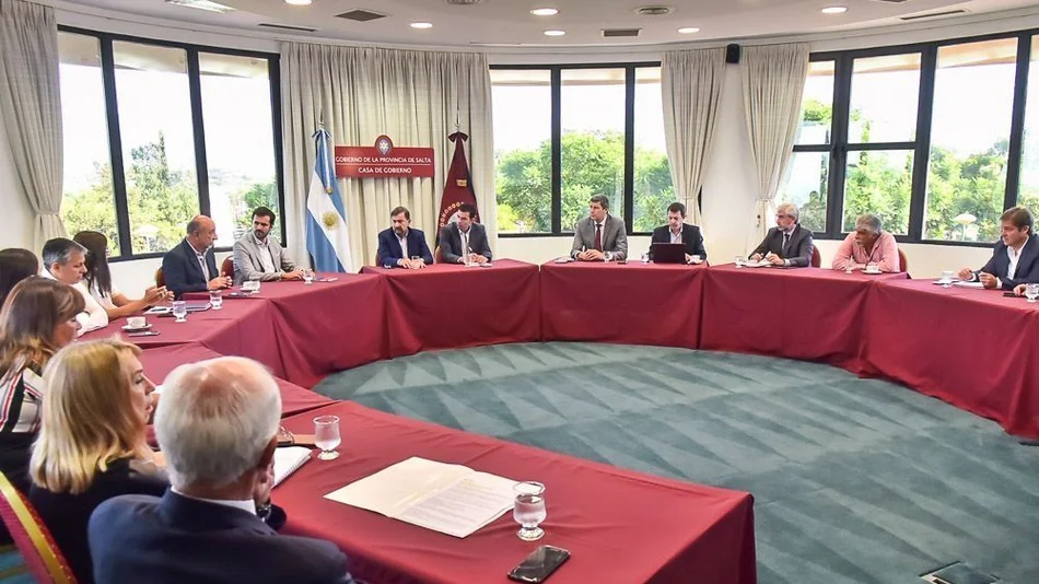 Dengue y Saeta, entre los temas analizados en la reunión de Gabinete provincial