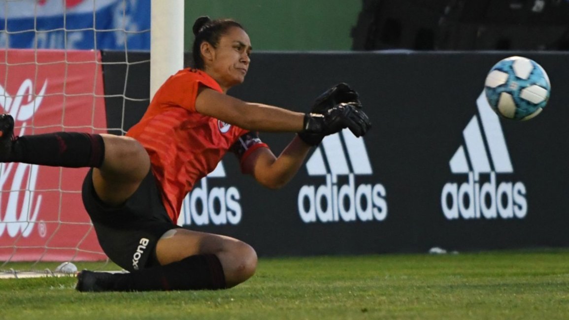 Las chicas de River tuvieron mejor fortuna y no fallaron en los penales