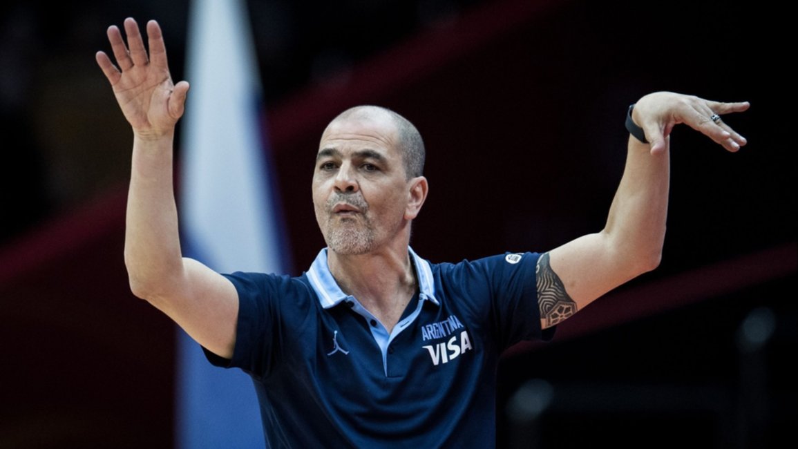 La Oveja Hernández dejará la Selección de Básquet