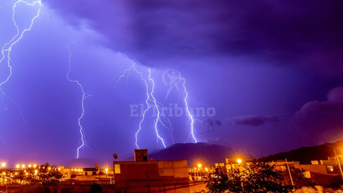 Después de un intenso calor se anuncian tormentas para las próximas horas