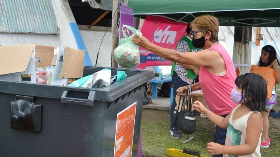 Jornada de reciclaje en el Nicolás Vitale