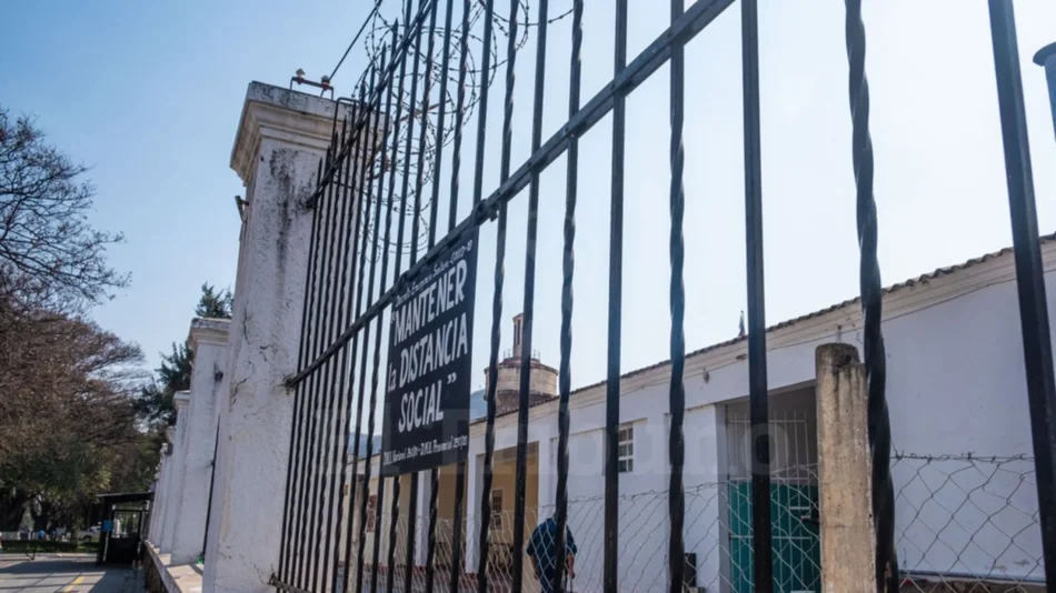 La Corte de Justicia decide si los presos tendrán permiso para usar celulares