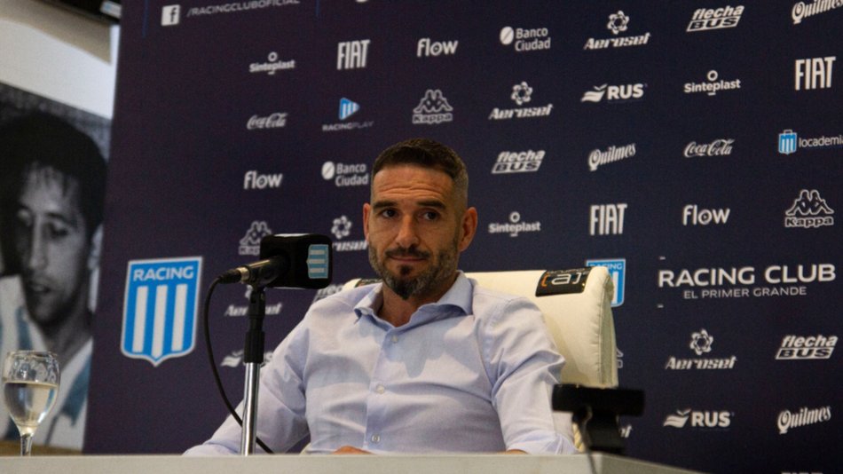 Licha López, emocionado, se despidió del mundo Racing