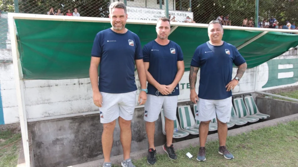 Juventud Antoniana se la juega con el debut de Martos y una visita complicada