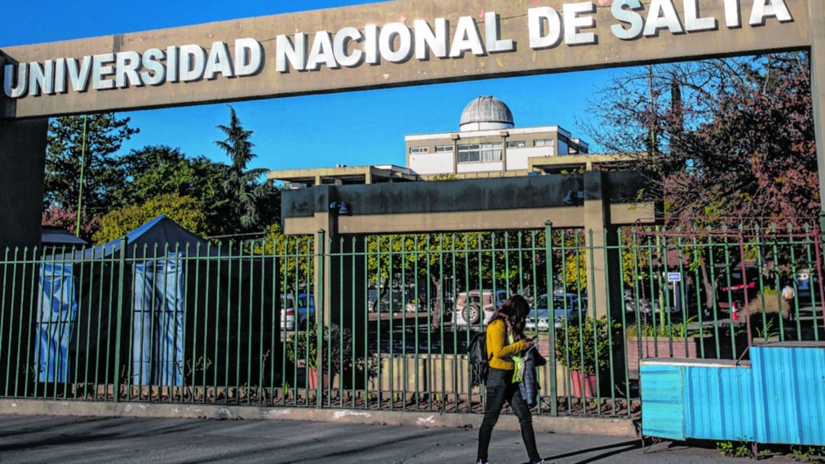 Para las clases presenciales, la UNSa pedirá el pase sanitario a sus estudiantes