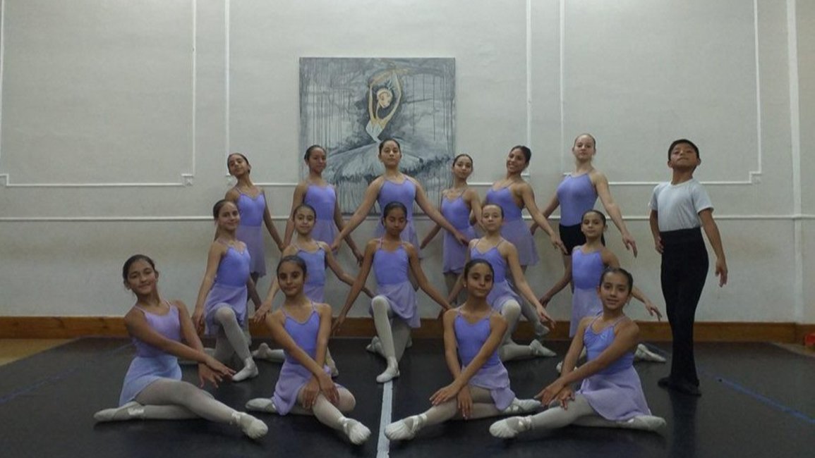 La Escuela Oficial de Ballet se apresta al 2023