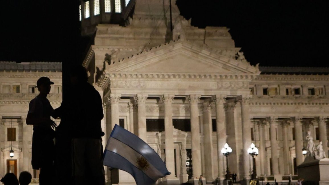 El Congreso activa sus comisiones para analizar la ley ómnibus