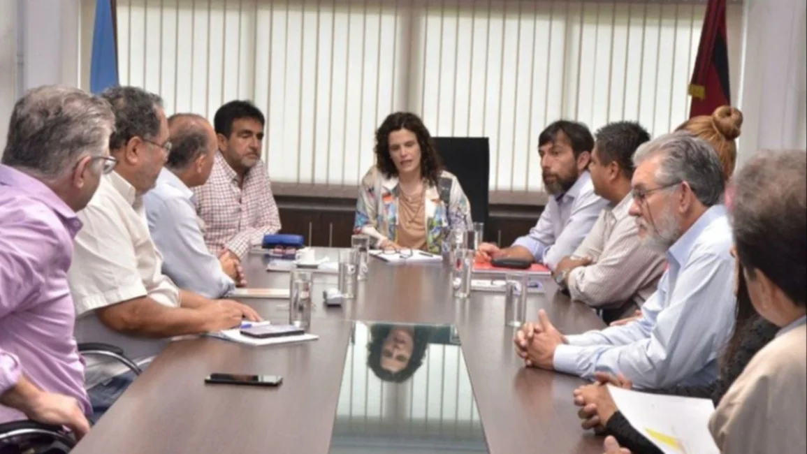 El Gobierno llamó a paritarias el 17 de enero y docentes esperan cerrar el 2023