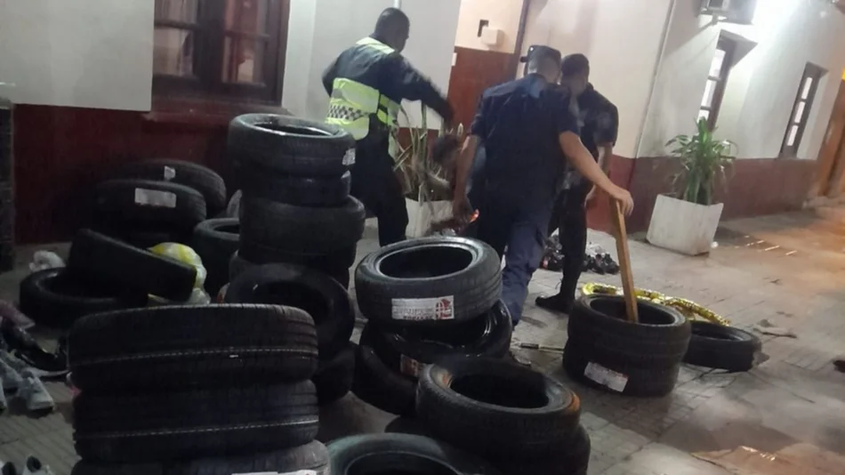 La Policía de Salta secuestró un cargamento ilegal de neumáticos y calzados