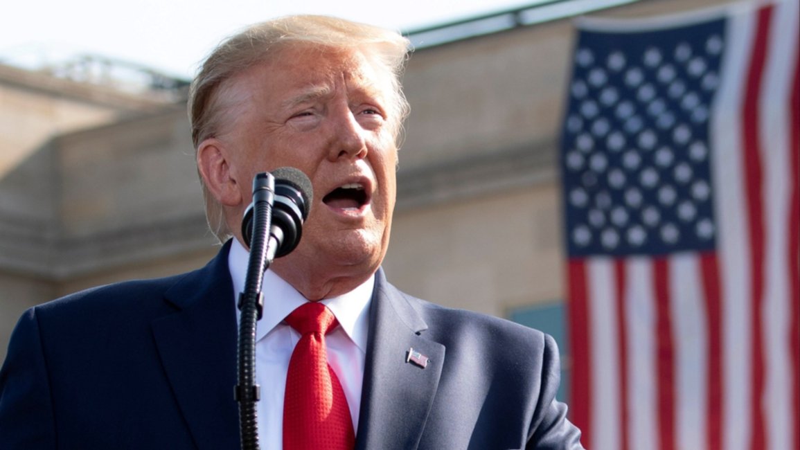 Donald Trump lanzó oficialmente su campaña