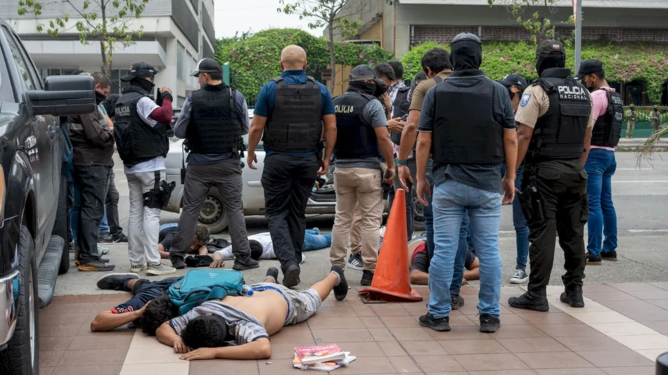 Los narcos ponen en jaque a Ecuador: al menos diez muertos tras los incidentes en Guayaquil