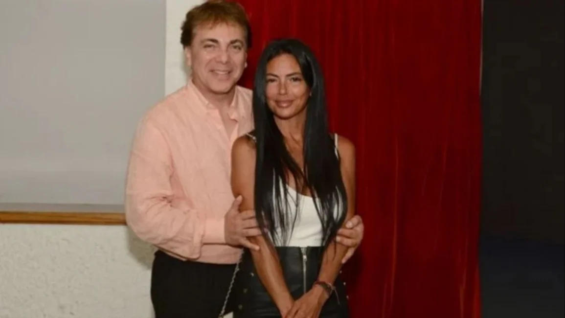 Cristian Castro fue visto con un nuevo amor en Córdoba
