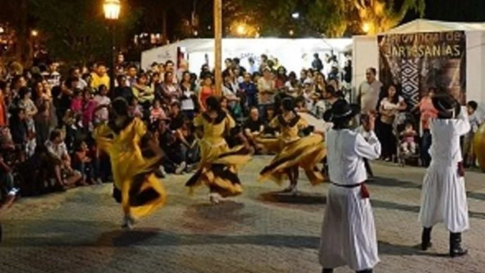 Se viene la feria artesanal, el festival y el carnaval