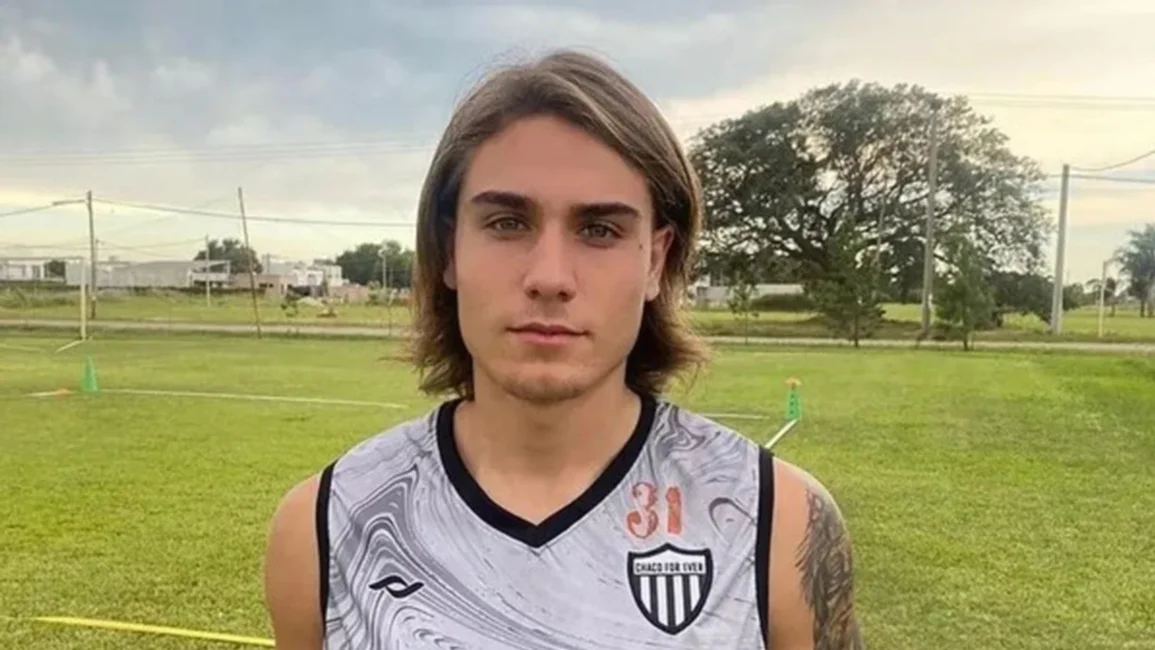 Shamel Batistuta podría debutar en la Primera Nacional