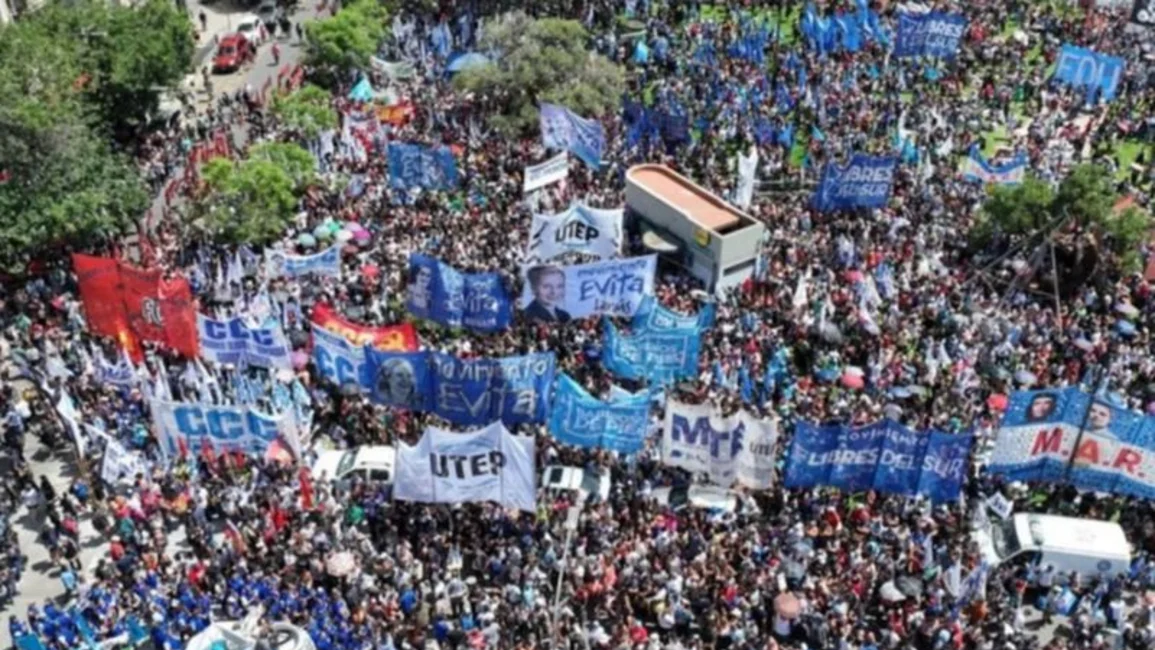 "24E: La huelga y el faraón"