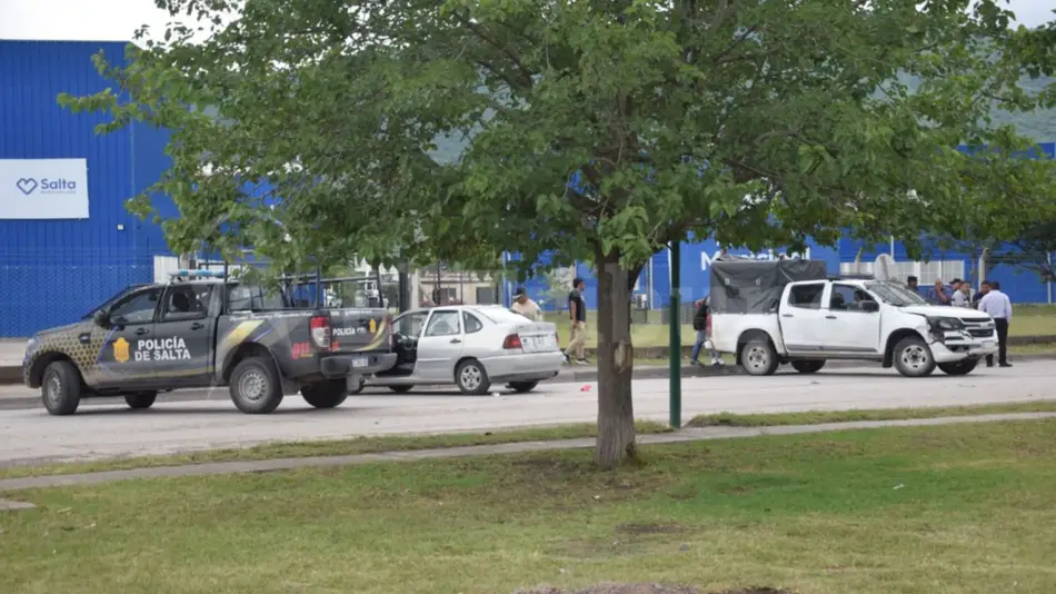 VIDEO. Detuvieron a dos hombres en una persecución policial en el barrio San Benito