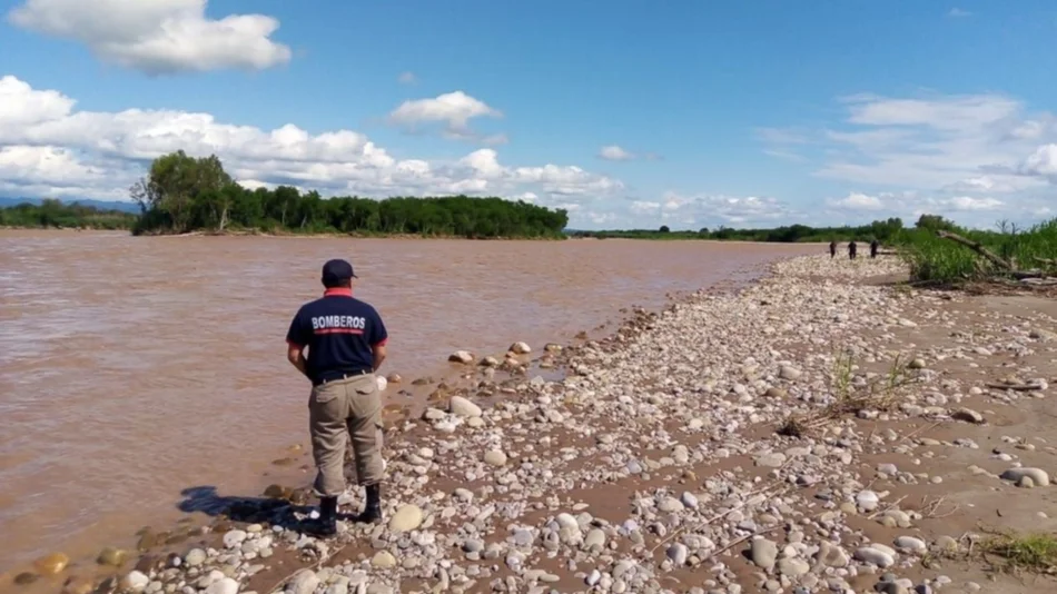 Aguas Blancas: un hombre murió al caer al río Bermejo mientras cruzaba en un gomón