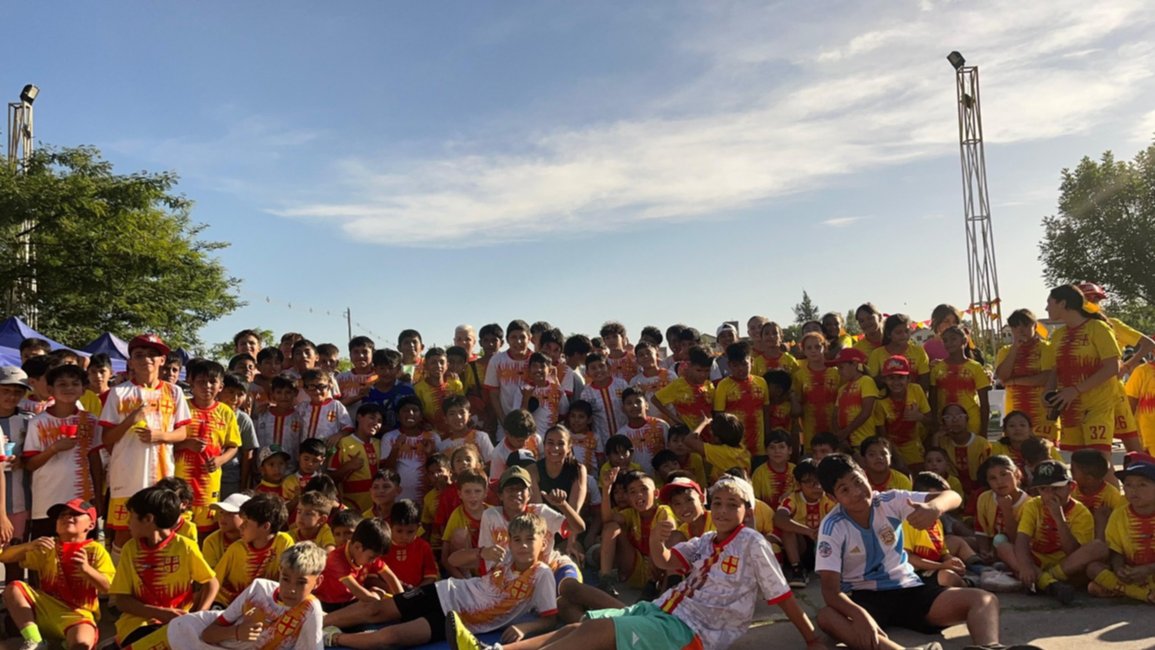 Otro exitoso balance de la escuela de fútbol del Karol Wojtyla