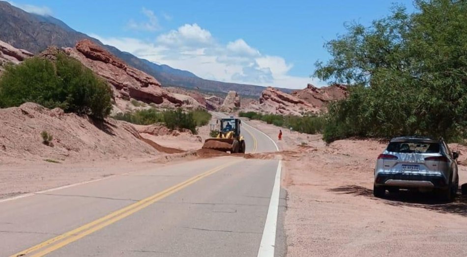Estado actualizado de las rutas nacionales RN 40 y RN 68 tras lluvias y festival- Estado actualizado de las rutas nacionales RN 40 y RN 68 tras lluvias y festival