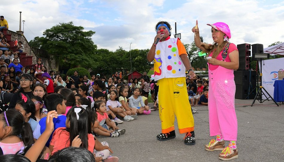 Día del Payaso Jujeño, cientos de niños se divirtieron a lo grande
