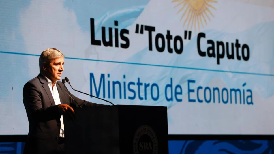 Luis Caputo negó las versiones de devaluación