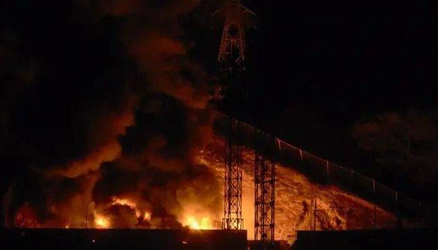 Tras un ataque a gran escala a Venezuela, Donald Trump anunció que Nicolás Maduro fue capturado y sacado del país