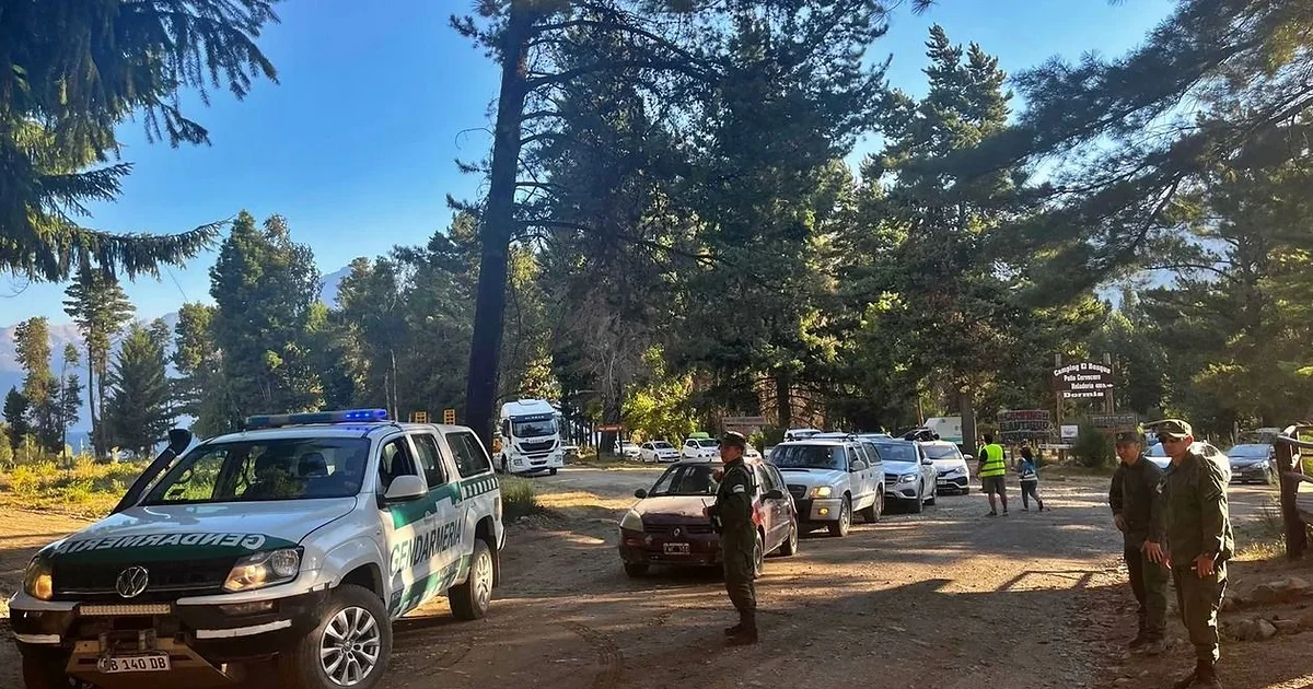 Incendio forestal en Chubut: cortan la Ruta 40 entre Epuyén y El Hoyo ...