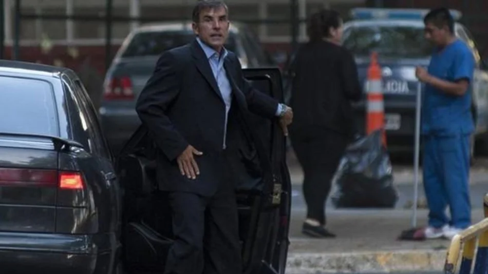 El fiscal Pollicita tiene custodia las 24 horas del día