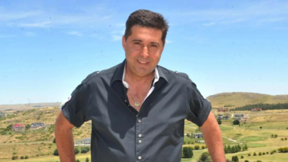 Angelici fue amenazado por barrabravas de Boca