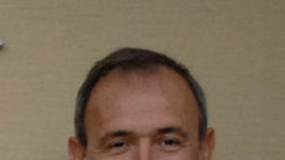 Enrique Alemañy: "Cayó 30 % la producción automotriz en enero"