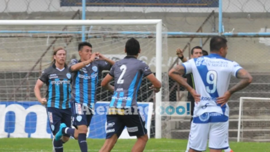 Mirá los cuatro goles que dejó el clásico en la cancha de Gimnasia