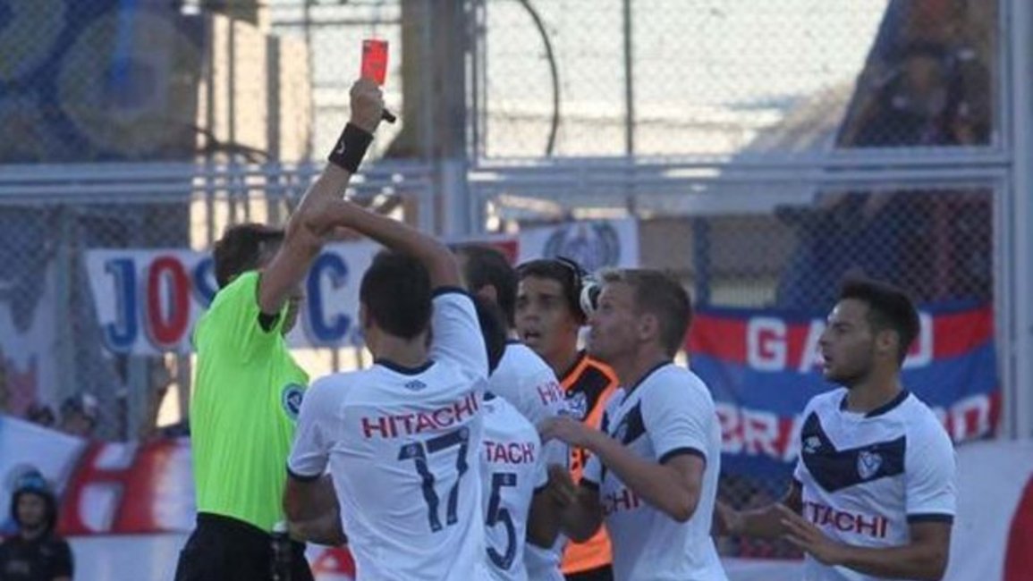 Beligoy: "Cobré el penal convencido y cuando lo vi por televisión me di cuenta que no era"