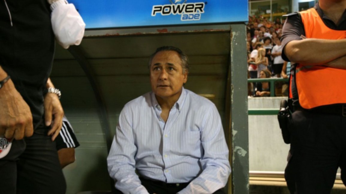 Juan José López estará en Jujuy supervisando a su nuevo equipo