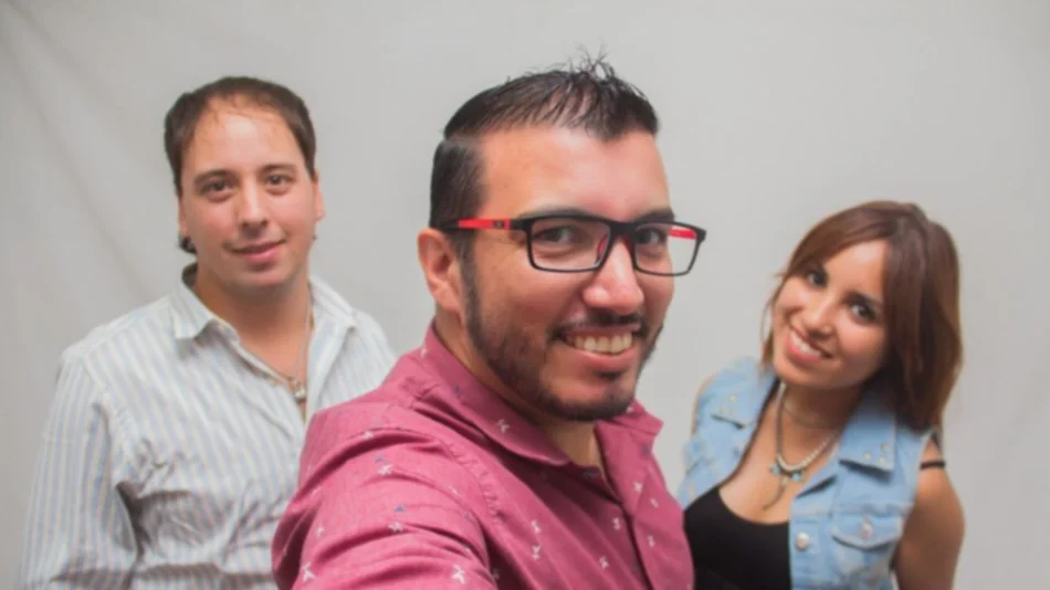 "Algo es Algo", se llama nueva la propuesta radial