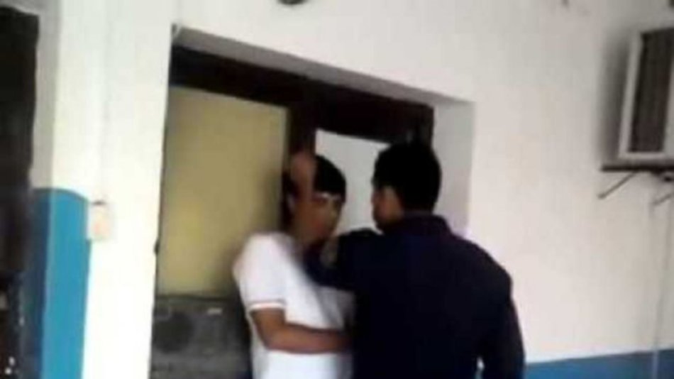 Siete policías juzgados por vejaciones en Orán