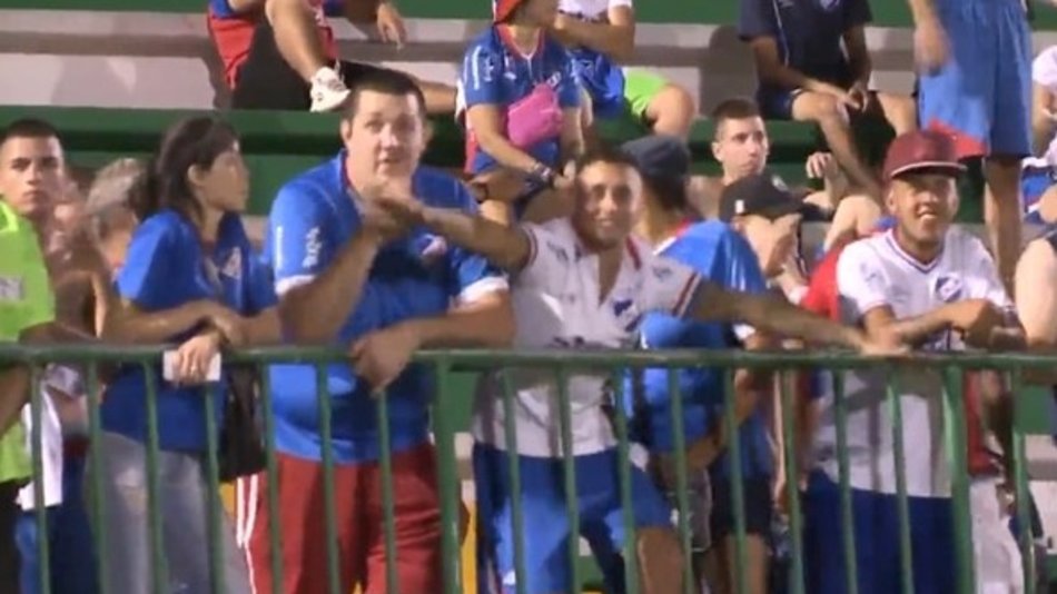 Dura sanción al Nacional de Uruguay por burlas de hinchas contra Chapecoense
