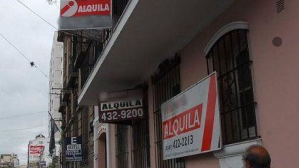 Las operaciones inmobiliarias cayeron un  30% y bajaron los precios de las  propiedades	