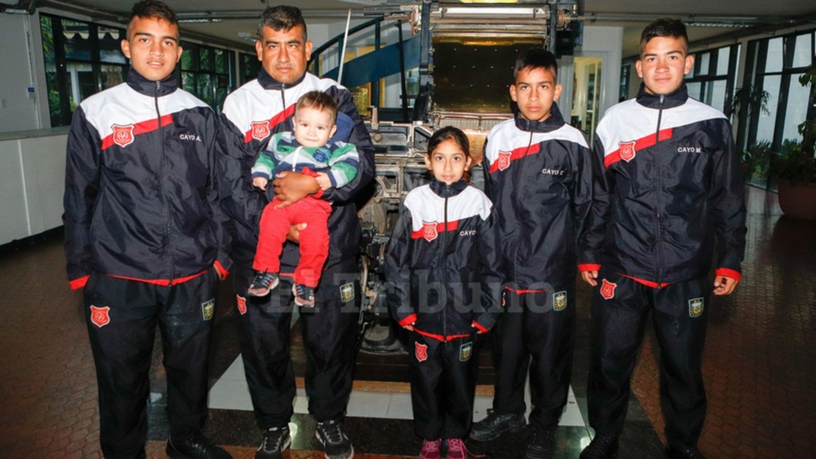 Los Cayo, la familia  que comparte el amor por el referato