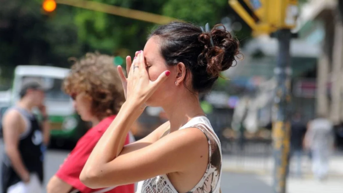 El calor, más que incomodidades puede significar un serio riesgo de vida en ancianos y niños