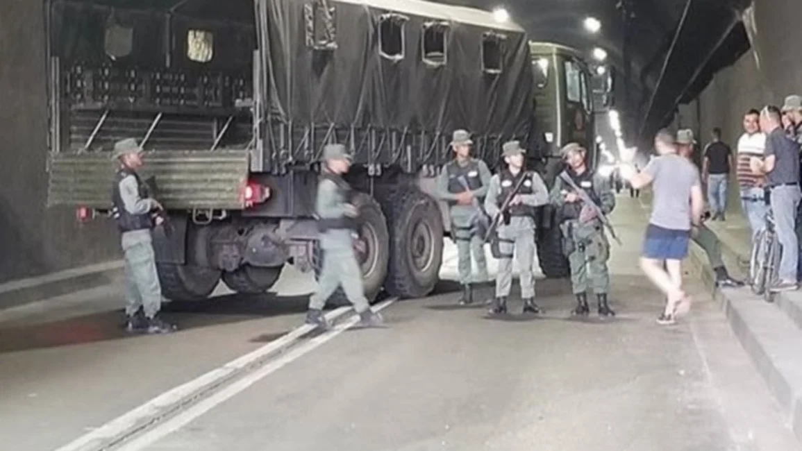 Tensión en Venezuela: incidentes entre militares y diputados opositores que se dirigen a la frontera