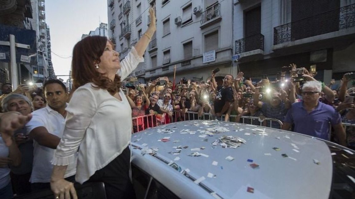 Cristina vuelve a sentarse ante Bonadío en Comodoro Py  