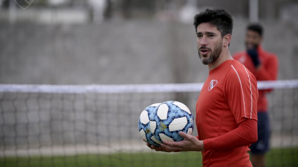 Pablo Pérez podría jugar contra Racing