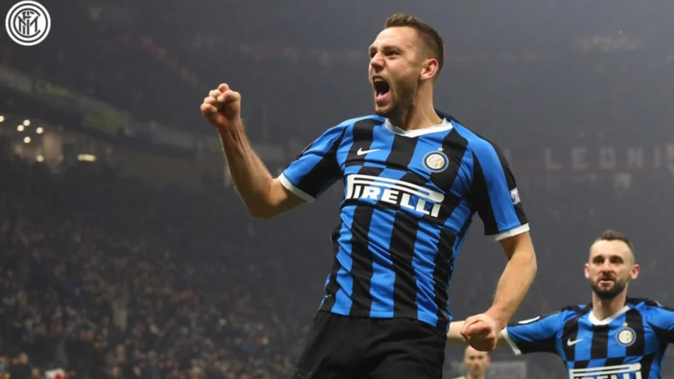 Inter le ganó el clásico a Milan y alcanzó a Juventus