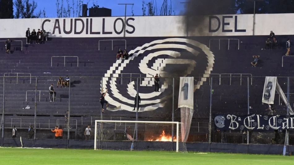 Saldo fatal en el fútbol: una muerte y una brutal pelea el fin de semana